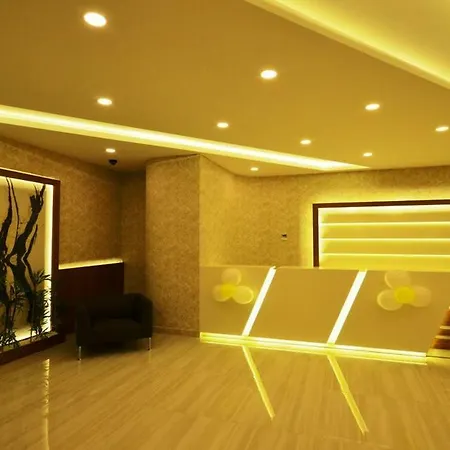 아파트 Konak Tower Sea View Luxury 60 *