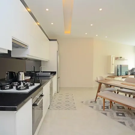 Konak Tower Sea View Luxury 60 아파트